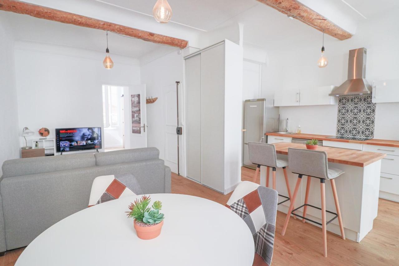 Stylish Apartment In The Old Town, With Ac. Antibes Exterior foto